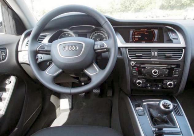 Audi A4 (Ауди А4)  универсал 1,8 TFSI  (120 л.с. )  МКПП6 - 2013 отзыв (ФОТО 3)