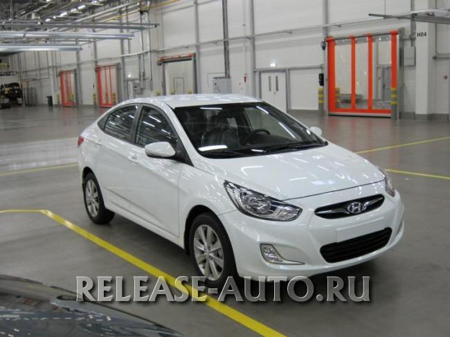 Hyundai Solaris (Хендай Солярис)  хэтчбек 1.6, 123 лс, АКПП  -  2012 отзыв