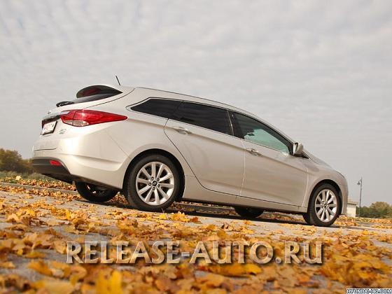 Hyundai i40 (Хендай i40)  седан 2.0(150) АКПП - 2012 отзыв