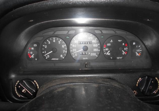 GAZ 3110 (ГАЗ 3110)  седан 2,5  (90 лс )  мкпп5 - 2000 отзыв (ФОТО 1)