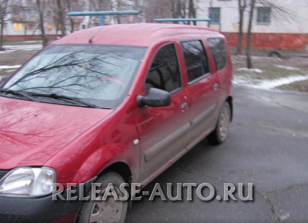 VAZ Lada Largus (ВАЗ Лада Ларгус)  7-мест фургон 1600  (105 )  механика - 2013 отзыв